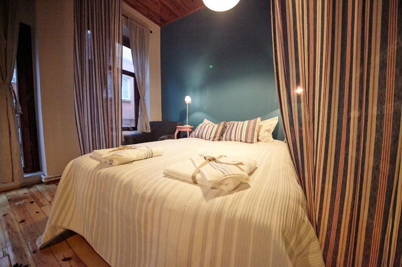 Appartamento Studio At The Heart Of Taksim Provincia di Provincia di Istanbul Esterno foto